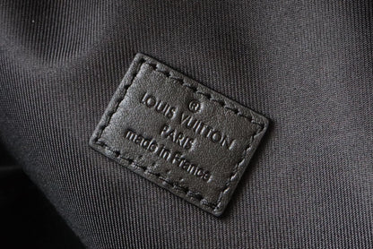LV Backpack (Discovery Monogram)
