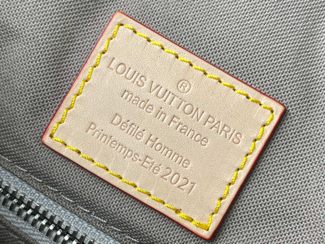 LV Backpack (Christopher MM - Mirror)