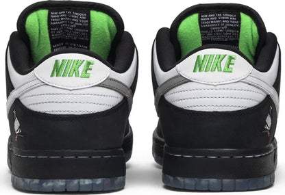 Nike Dunk Low - Panda Pigeon