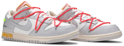 Nike Dunk Low - Off-White (Lot 06 of 50)