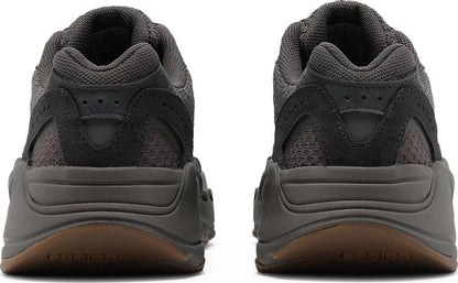 Yeezy Boost 700 V2 - Mauve