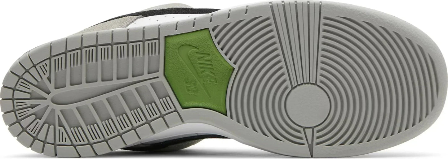 Nike Dunk Low SB - Chlorophyll