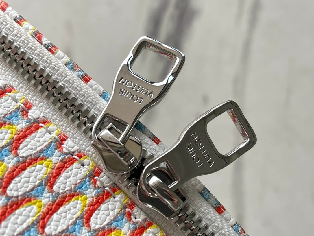 LV Backpack (Damier Spray Racer)