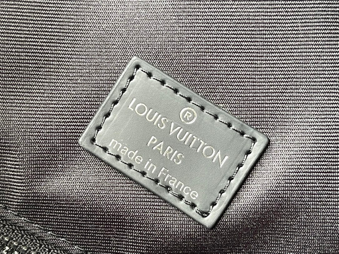 LV Backpack (Christopher MM - Pink)