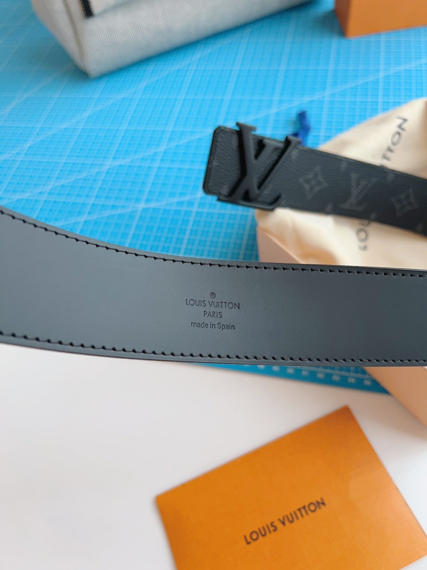 LV Belt Black Monogram Black Buckle