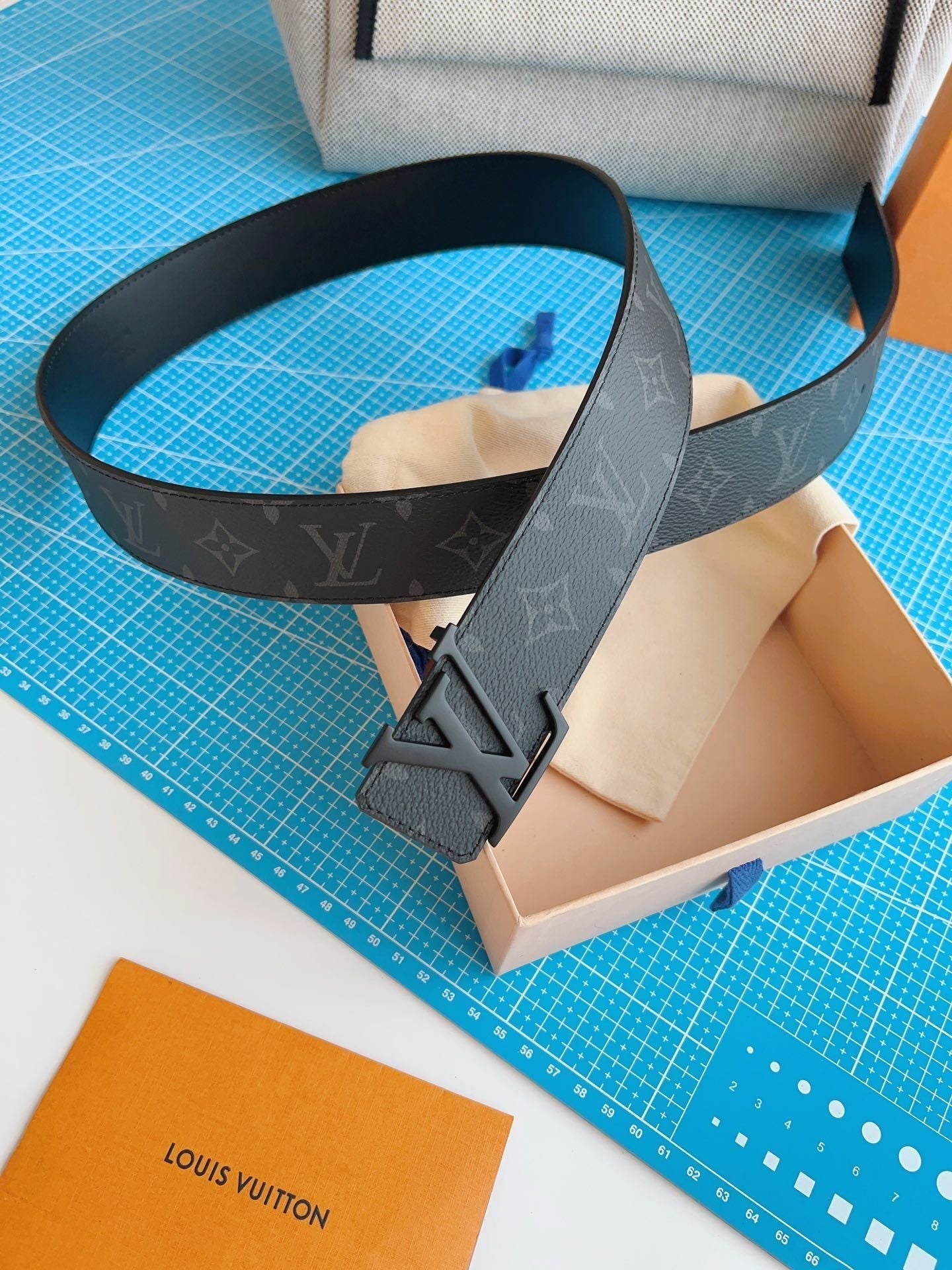 LV Belt Black Monogram Black Buckle