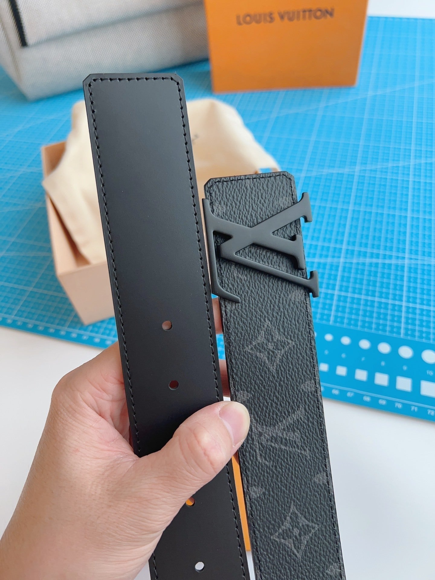 LV Belt Black Monogram Black Buckle